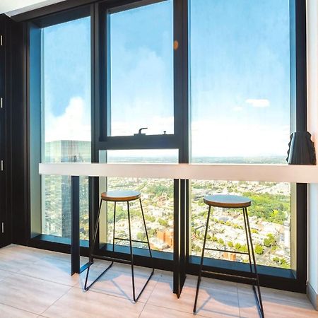 Mega Style Apartments Victoria One Melbourne Dış mekan fotoğraf