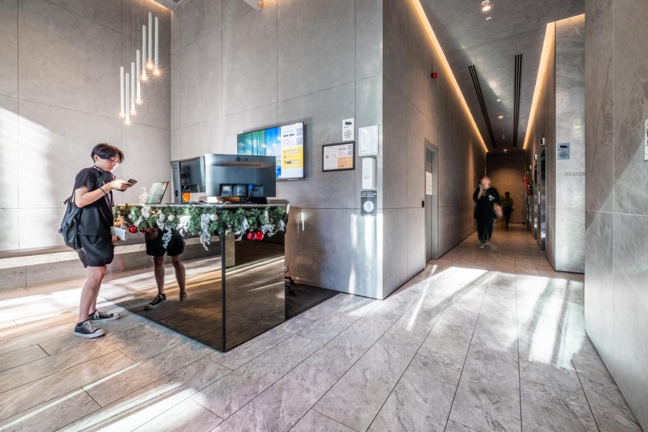 Mega Style Apartments Victoria One Melbourne Dış mekan fotoğraf