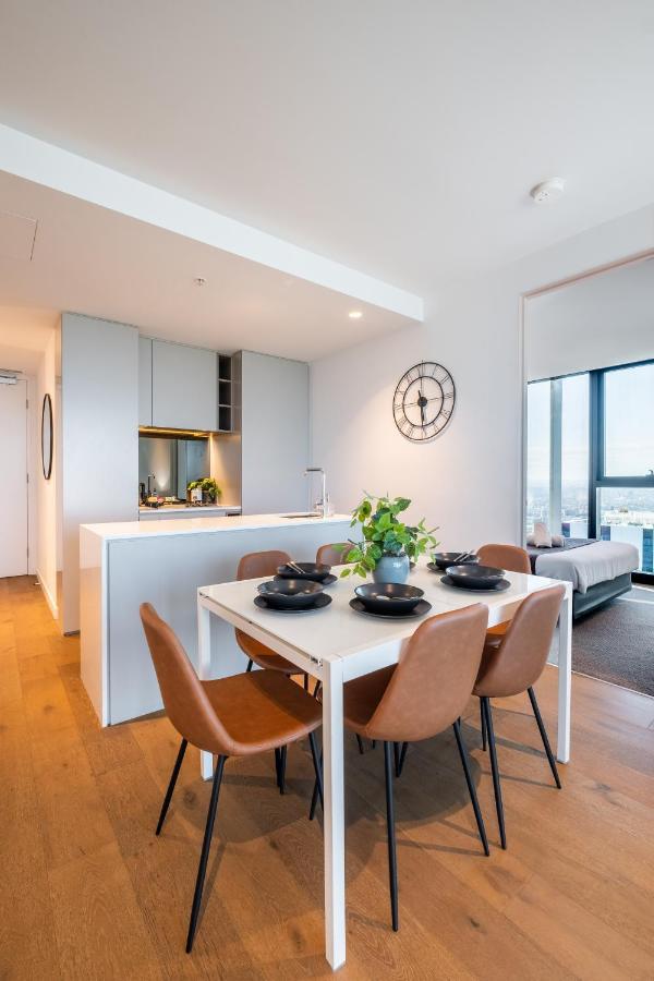 Mega Style Apartments Victoria One Melbourne Dış mekan fotoğraf